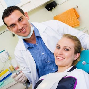 dentista-paciente-feliz